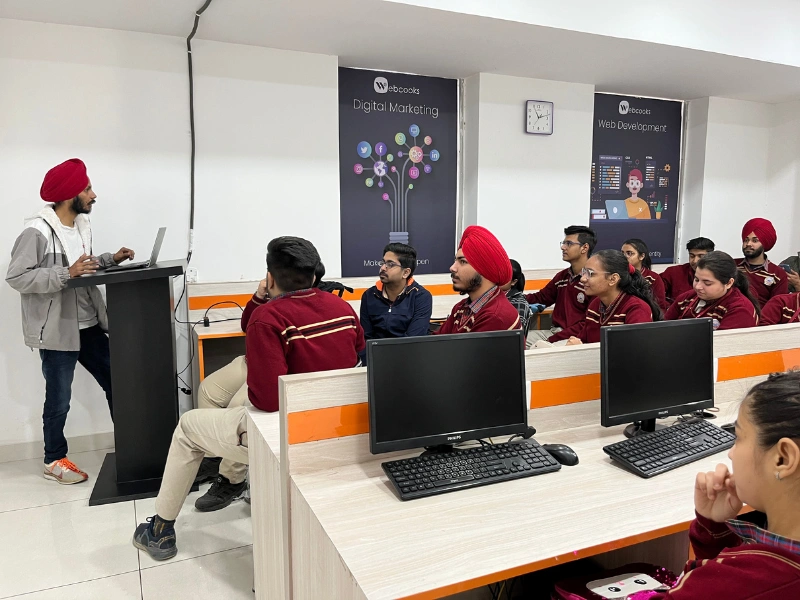Interactive session with DAV students at Webcooks Digital Marketing Institute