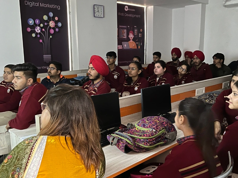 Interactive session with DAV students at Webcooks Digital Marketing Institute